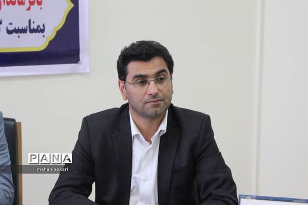 نشست شورای فرهنگ و هنر شهرستان گلوگاه