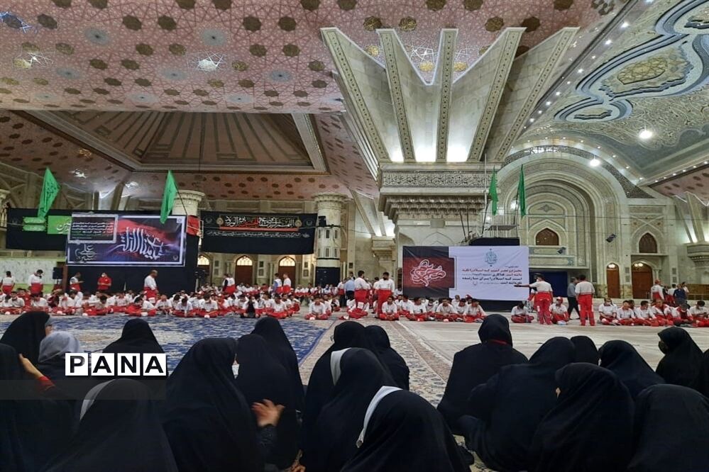 بدرقه جلو داران هلال احمر برای اربعین