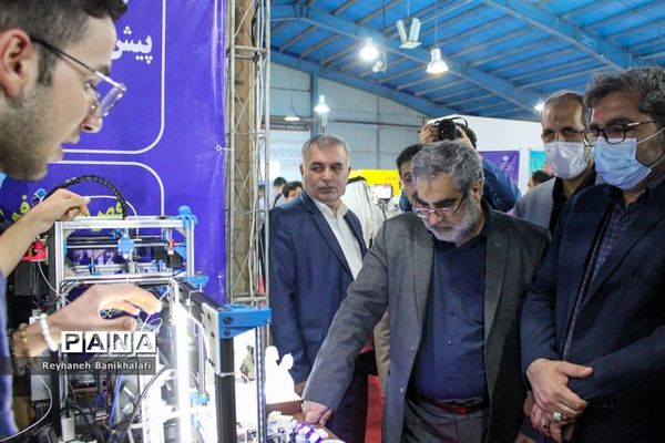 آیین افتتاح نمایشگاه هفته دولت در اهواز