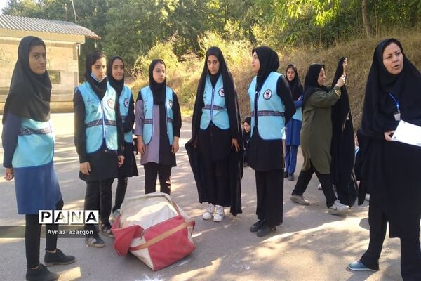 توسعه مهارت‌های اجتماعی و فردی دانش‌آموزان در اردوی قطبی استان گلستان
