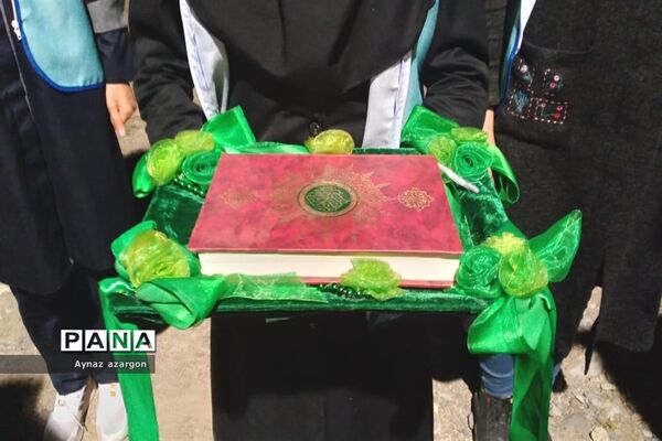 محفل شهدایی با حضور مسئولان در اردوگاه شیرآباد گلستان