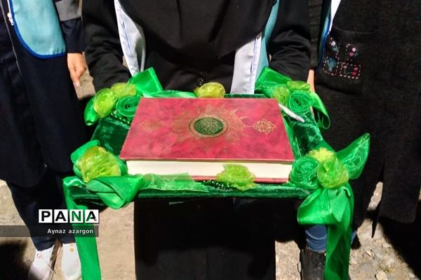 محفل شهدایی با حضور مسئولان در اردوگاه شیرآباد گلستان