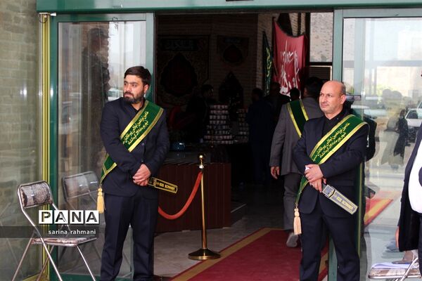 حضور خبرنگاران دانش‌آموز در اجلاس بین المللی پیرغلامان و خادمان حسینی در کرمانشاه