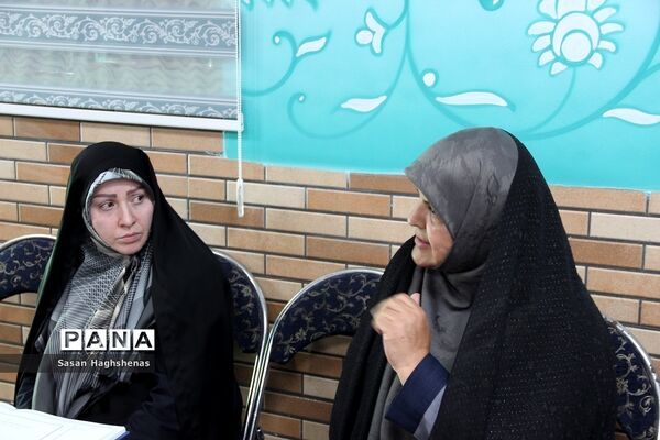 جلسه نمایندگان شورای موسسان مدارس غیردولتی شهرستان‌های استان تهران