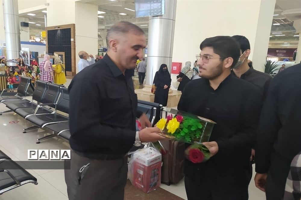 مراسم تجلیل از دانش‌آموزان ممتاز و برتر مسابقات کشوری قرآن، عترت و نماز در اندیمشک