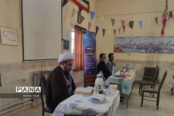 برپایی میز خدمت در آموزشگاه استثنایی صابرین آموزش و پرورش اسلامشهر