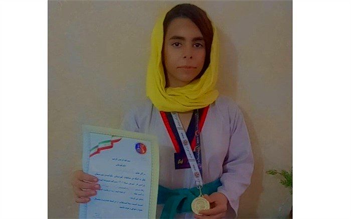درخشش دانش‌آموز دختر شهرستان قرچک در مسابقات استانی تکواندو