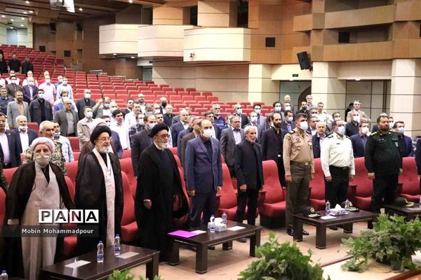 مراسم گرامیداشت یاد و خاطره شهیدان رجایی و باهنر در تبریز