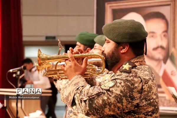 مراسم گرامیداشت یاد و خاطره شهیدان رجایی و باهنر در تبریز