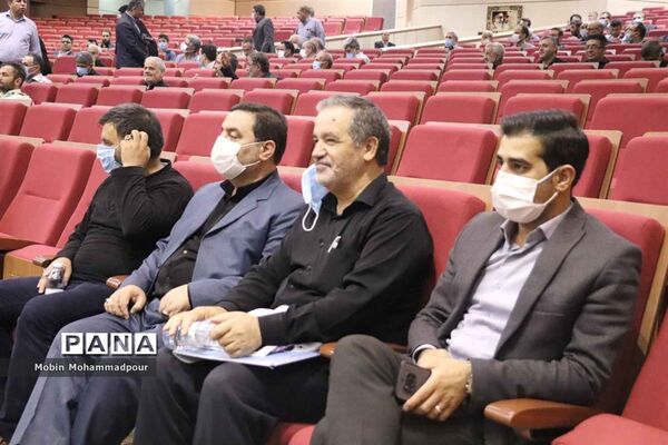 مراسم گرامیداشت یاد و خاطره شهیدان رجایی و باهنر در تبریز