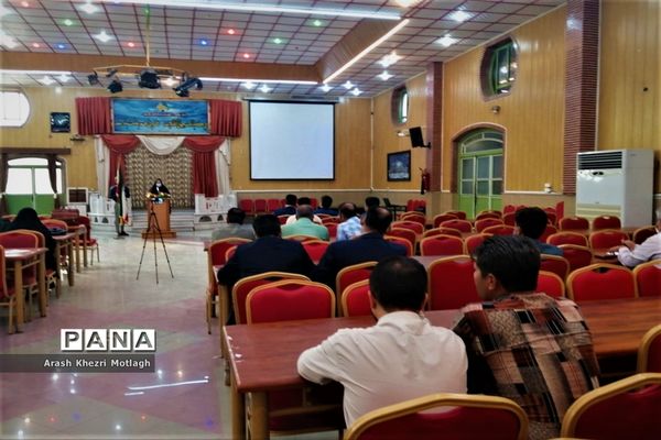 جلسه نقد و بررسی مسائل مجموعه آموزش ابتدایی