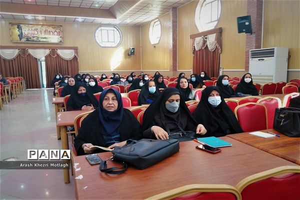 جلسه نقد و بررسی مسائل مجموعه آموزش ابتدایی