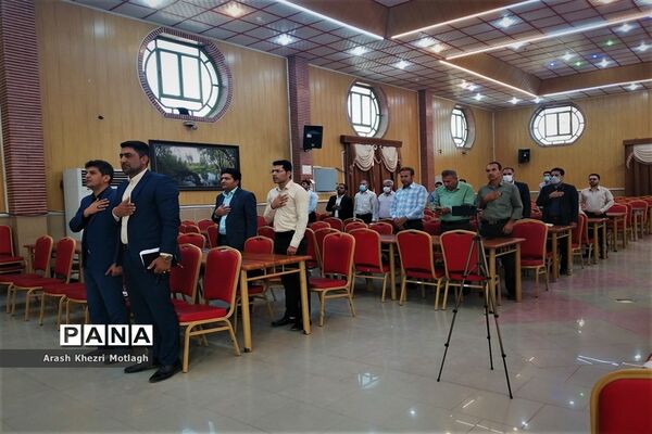 جلسه نقد و بررسی مسائل مجموعه آموزش ابتدایی