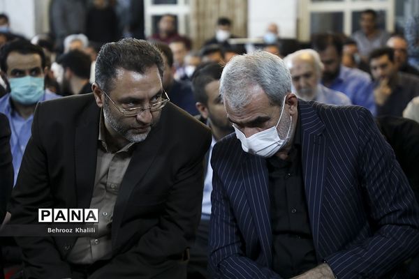 دیدار صمیمانه مردمی وزیر آموزش و پرورش در آخرین روز از هفته دولت