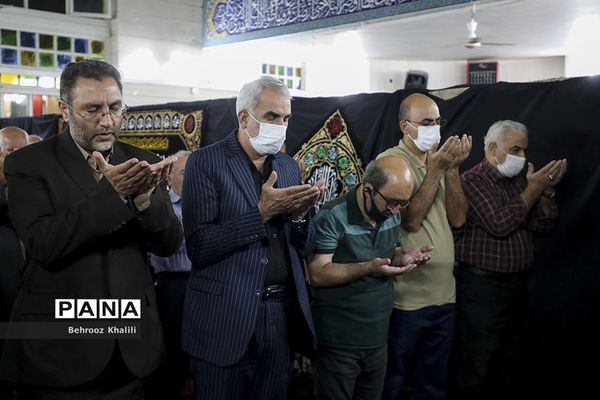 دیدار صمیمانه مردمی وزیر آموزش و پرورش در آخرین روز از هفته دولت