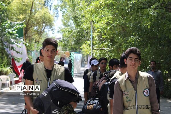 حضور دانش‌آموزان  شهر تهران در اردوی قطب 1 سازمان دانش آموزی