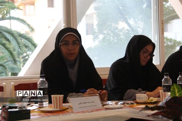 نشست تخصصی معاونان آموزش ابتدایی استان‌های محور یک