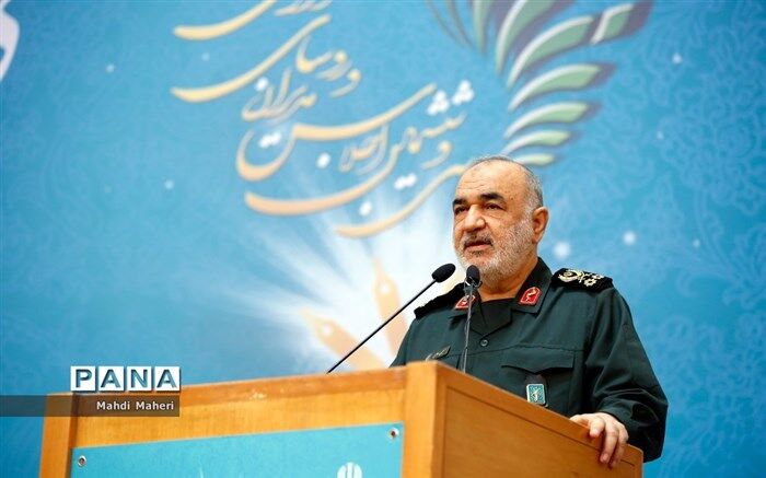 مشاهده دستاوردهای نمایشگاه وزارت دفاع، نمایانگر توانایی جمهوری اسلامی در حوزه دفاعی است