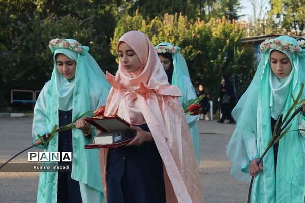افتتاحیه اردوی قطبی دختران در اردوگاه دماوند