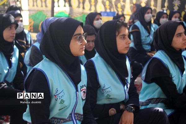 برگزاری کارگاه‌های آموزشی در اردوی قطبی دختران اردوگاه دماوند