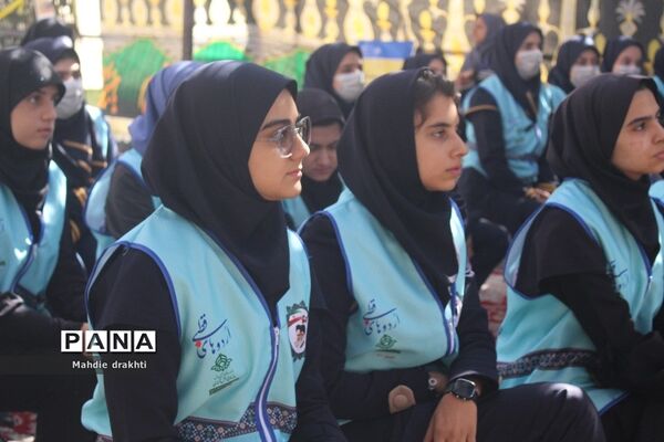 برگزاری کارگاه‌های آموزشی در اردوی قطبی دختران اردوگاه دماوند
