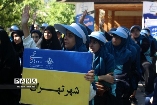 برگزاری کارگاه‌های آموزشی در اردوی قطبی دختران اردوگاه دماوند