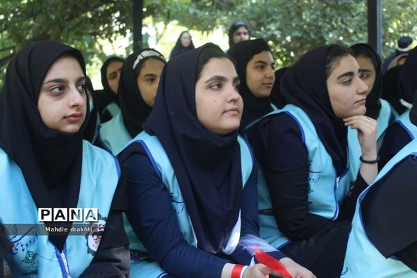 برگزاری کارگاه‌های آموزشی در اردوی قطبی دختران اردوگاه دماوند