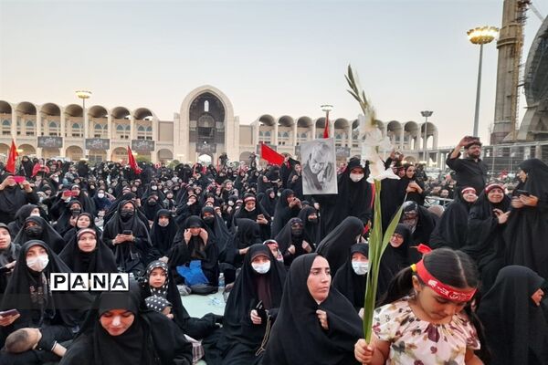 بدرقه خدام و طلائیه داران اربعین حسینی