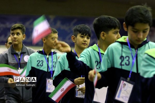 افتتاحیه  اولین جشنواره فرهنگی ورزشی دانش‌آموزان ابتدایی سراسر کشور در بخش پدر و پسر