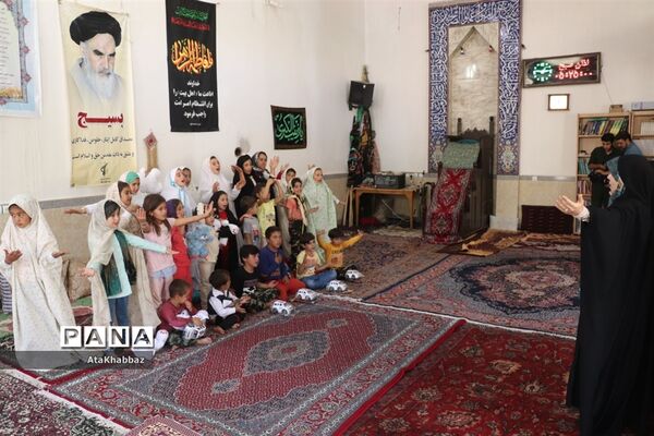 رزمایش جهادی عهد خدمت به همت دانشجویان بسیجی