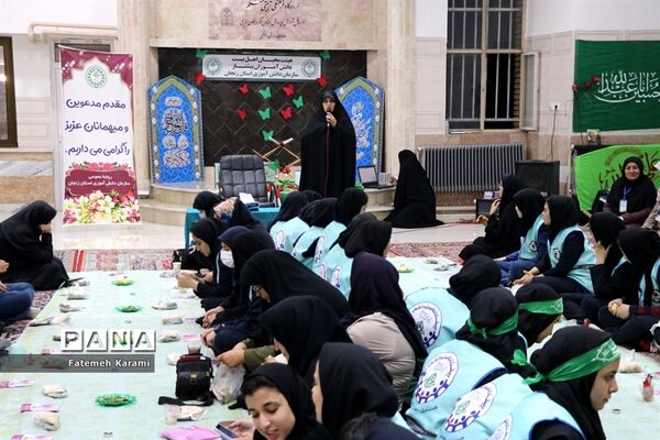 برنامه فرهنگی سوگواری حضرت رقیه (س) اعضای دختر سازمان دانش‌آموزی قطب 5 آذربایجان غربی