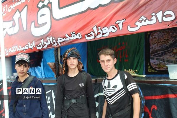 بازدید مدیر سازمان دانش‌آموزی خوزستان از موکب اربعینی آموزش و پرورش استان در پایانه مرزی شلمچه
