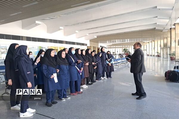 دانش‌آموزان دختر اعضای سازمان دانش‌آموزی آذربایجان شرقی در اردوی قطبی