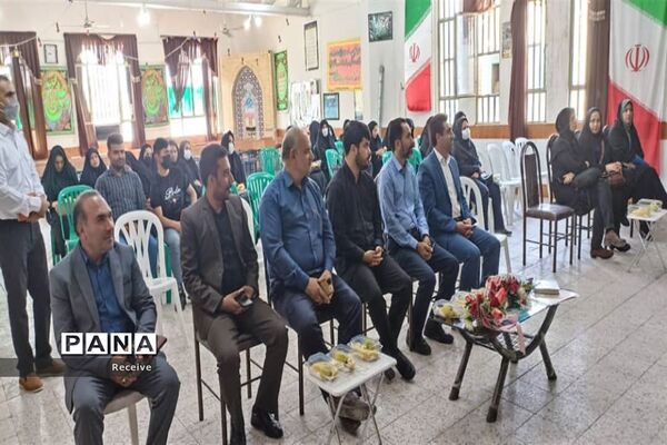 دیدار رئیس سازمان دانش‌آموزی فارس با مربیان و دانش‌آموزان در کوار