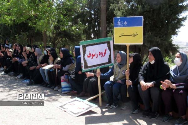 اولین روز حضور دانش‌آموزان خوزستان در اردوی قطبی لرستان