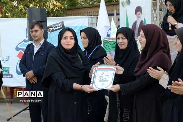 روز دوم اردوی قطبی اعضای دختر سازمان دانش‌آموزی قطب 5 آذربایجان غربی