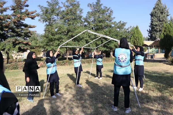 روز دوم اردوی قطبی اعضای دختر سازمان دانش‌آموزی قطب 5 آذربایجان غربی