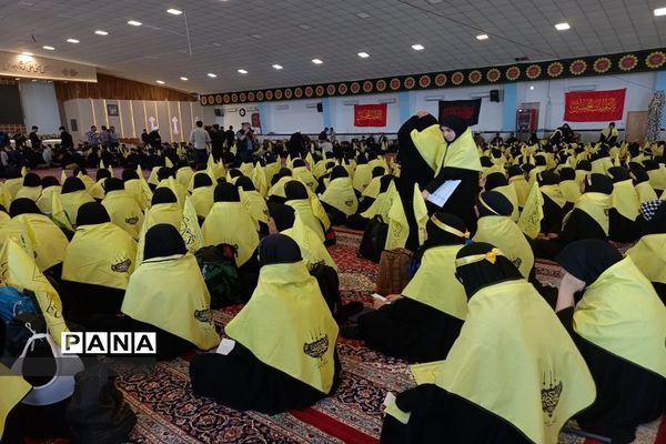 مراسم بدرقه کاروان دانش‌آموزی پیاده‌روی اربعین حسینی