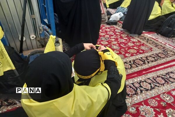 مراسم بدرقه کاروان دانش‌آموزی پیاده‌روی اربعین حسینی