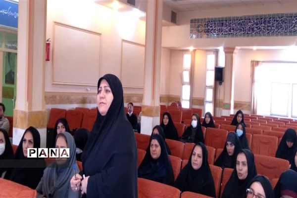 برگزاری جلسه توانمندسازی معاونان و مربیان پرورشی شهرستان نظر آباد