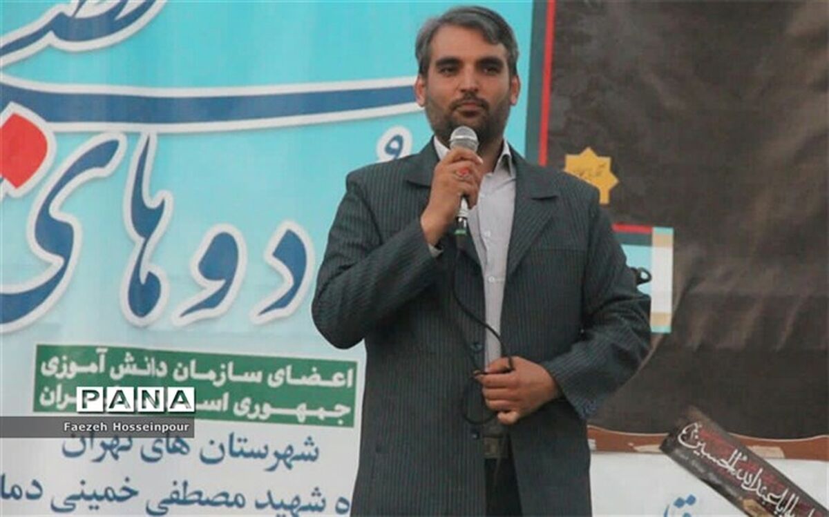 اردوهای قطبی تکمیل‌کننده  فرآیند آموزش در مدارس هستند