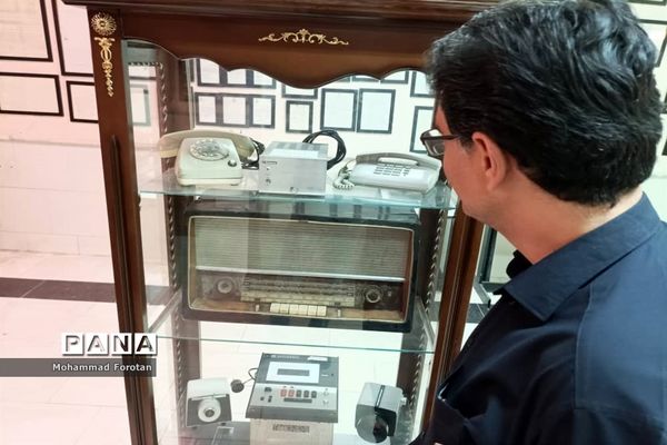 آئین افتتاحیه موزه و نمایشگاه دبیرستان توحید