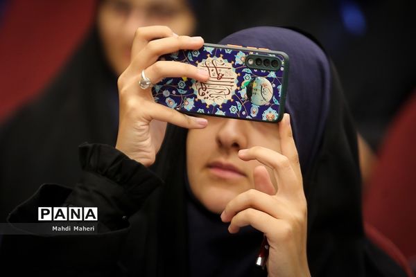 اختتامیه چهاردهمین کنگره اتحادیه انجمن‌های اسلامی دانش‌آموزان دختر