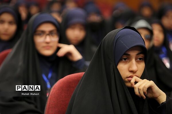اختتامیه چهاردهمین کنگره اتحادیه انجمن‌های اسلامی دانش‌آموزان دختر