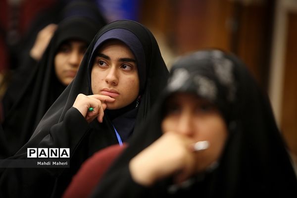 اختتامیه چهاردهمین کنگره اتحادیه انجمن‌های اسلامی دانش‌آموزان دختر