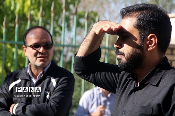 کوه‌پیمایی دانش‌آموزان عضو سازمان دانش‌آموزی اردو قطبی در دماوند