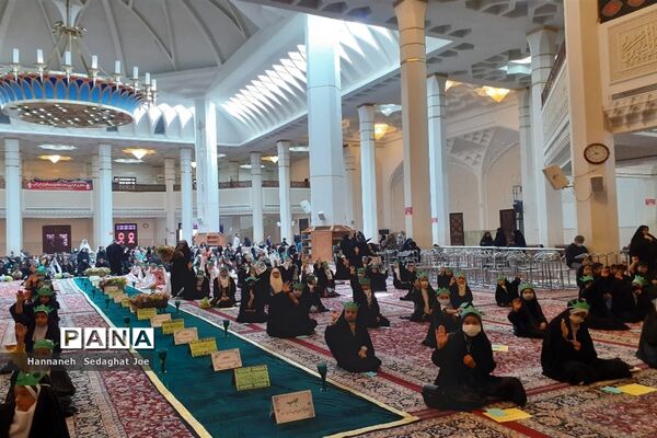 برپایی همایش دختران حسینی در حرم مطهر احمد بن موسی شاهچراغ (ع) شیراز ۲