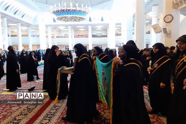 برپایی همایش دختران حسینی در حرم مطهر احمد بن موسی شاهچراغ (ع) شیراز ۲
