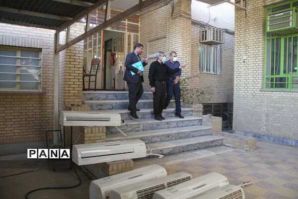 بازدید نمایندگان اداره‌کل آموزش و پرورش خوزستان از پروژه مهر مدارس شهرستان بهبهان