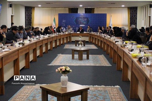 نشست دبیران دبیرخانه کشوری در هجدهمین جشنواره الگوهای برتر تدریس